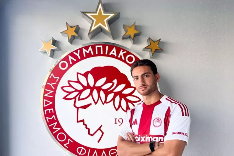 بلال مظهر مهاجم أولمبياكوس الجديد